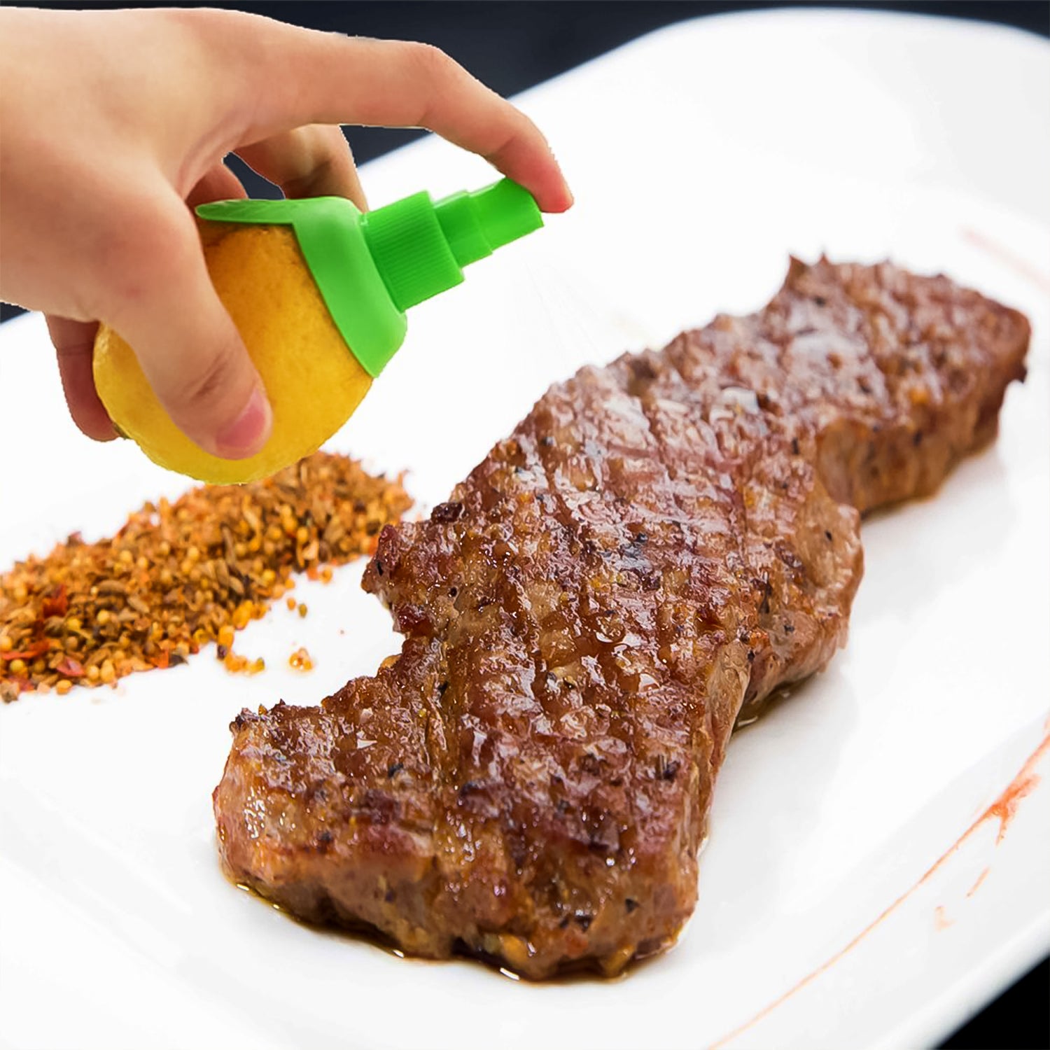 Creative Lemon Sprayer Fruit Juice Citrus Lime Juicer (3 Pcs Set) Creative Lemon Sprayer Fruit Juice Citrus Lime Juicer (3 Pcs Set)